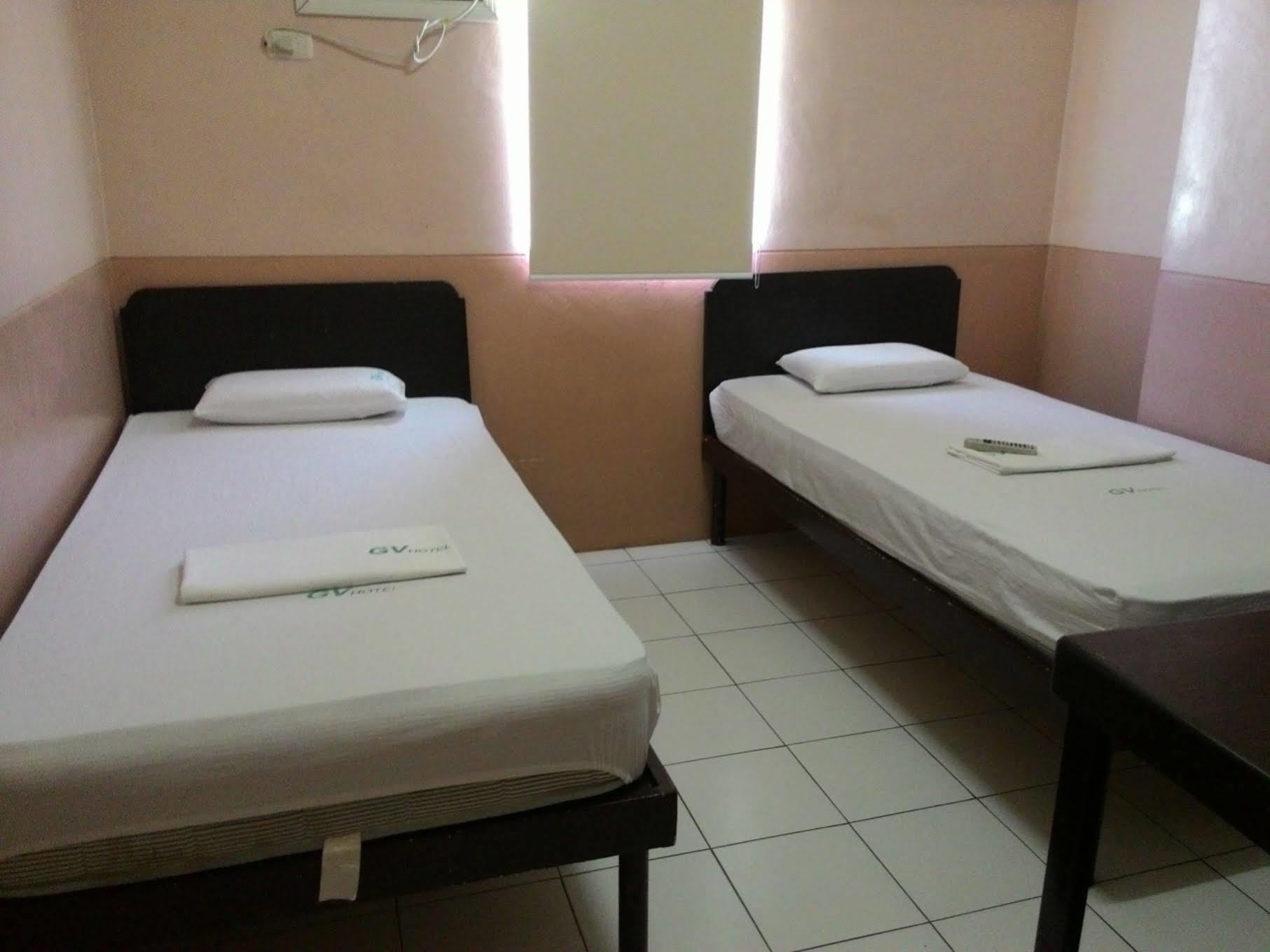 Gv Hotel - Naval Biliran Exteriör bild