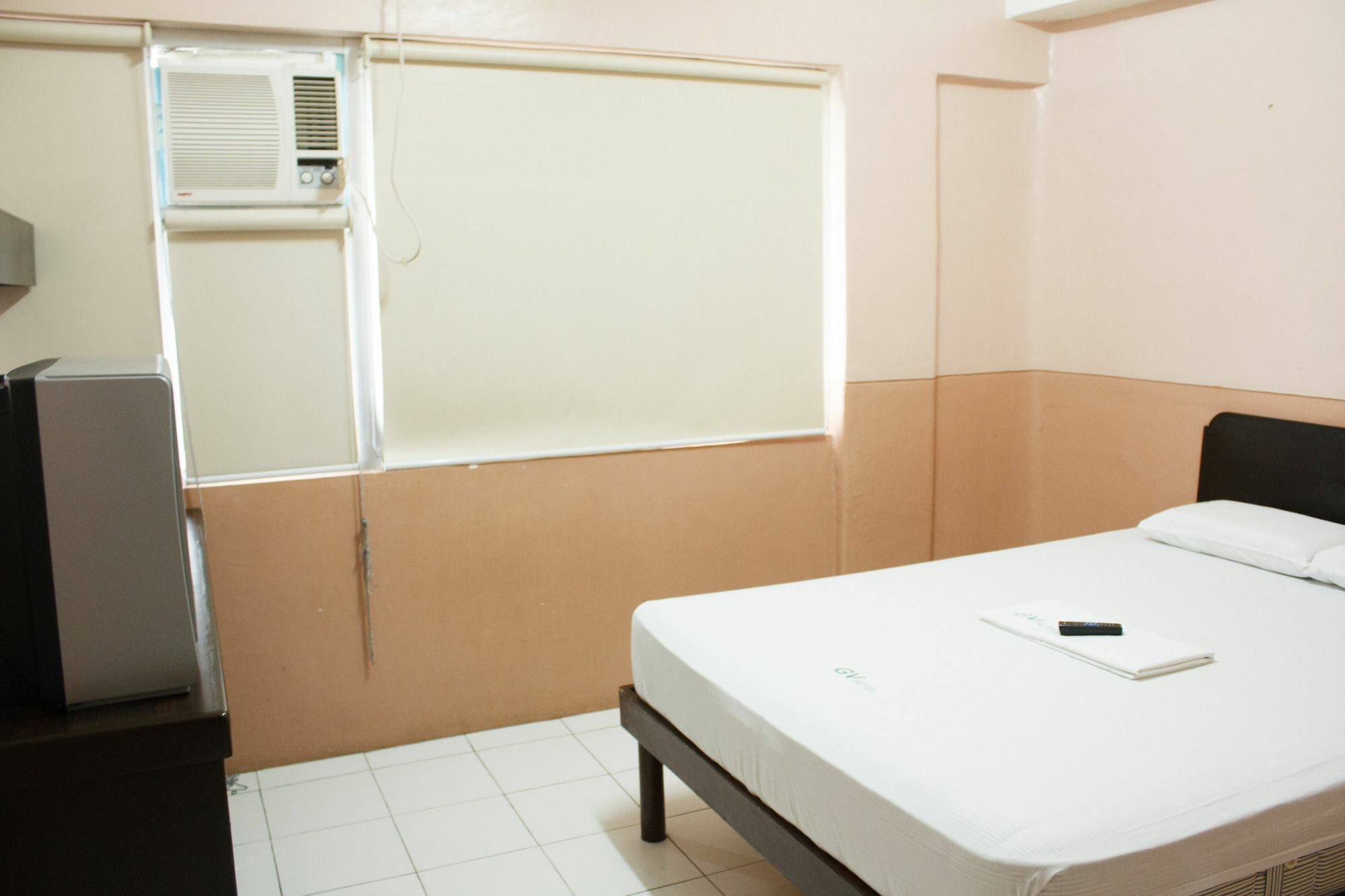 Gv Hotel - Naval Biliran Exteriör bild